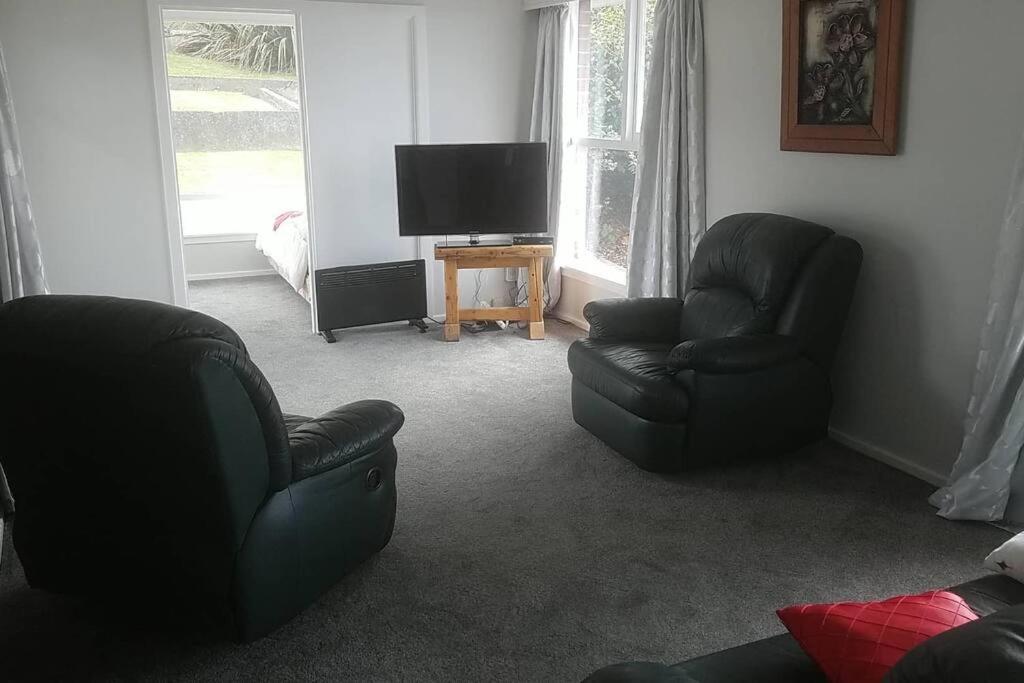 Handy Location - 3Brd Home! Timaru Bagian luar foto